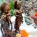 उन्नाव में जमीन से प्रकट हुई राधा-कृष्ण की मूर्ति, सुरक्षा कर रहा था सांप, तभी हुआ ‘चमत्कार’ और मर गया विषैला ‘बेजुबान’