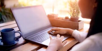 AI पर नहीं लगेगा कोई बैन, IIIT दिल्ली के डायरेक्टर ने कहा- छात्रों को दिखाने होंगे अपने प्रॉम्प्ट