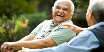 Pensioners Life Certificate:पेंशनर्स को कोषागार की भीड़ से मिल गई राहत, कौन घर जाकर बनाएगा जीवित प्रमाणपत्र