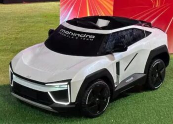 Mahindra BE 6: स्पोर्टी लुक और फीचर्स से भरपूर, म्यूजिक सिस्टम और रिमोट कंट्रोल के साथ बच्चों के लिए खास सरप्राइज