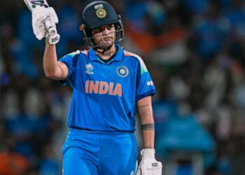 महिला वर्ल्ड कप 2025 के फाइनल मुकाबले में अर्धशतक लगाने वाली सबसे युवा भारतीय ओपनर बनीं शेफाली वर्मा, लगाए 87 रन