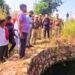 Mahoba News: कुएं से बाहर निकाई गई तीन बहनों की लाश, सामने आया मौत का राज तो पुलिस के फूले हाथ-पैर 