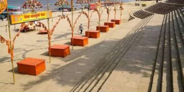 Mahakumbh 2026: प्रयागराज में 71 साल में पहली बार किस रंग में दिखेंगे पांटून पुल, करोड़ों श्रद्धालुओं के स्वागत की तैयारी