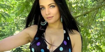 दिल्ली हाई कोर्ट ने लिया सेलिना जेटली की याचिका पर एक्शन, विदेश मंत्रालय को जारी किया नोटिस