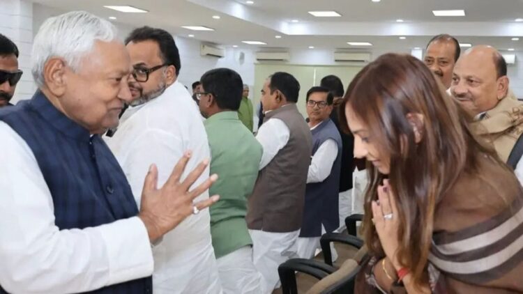 Komal Singh Gayghat JDU MLA profile