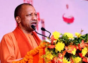 CM योगी आदित्यनाथ ने लॉन्च किया ऑपरेशन घुसपैठिया, पकड़ो और डिटेंशन सेंटर में रखो के मिशन में जुटे UP के DM 