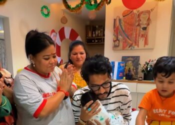 काजू की छठी पर भावुक हुईं भारती सिंह, घर में हुआ ग्रैंड सेलिब्रेशन, दादी-नानी ने आशीर्वाद देकर उतारी नजर