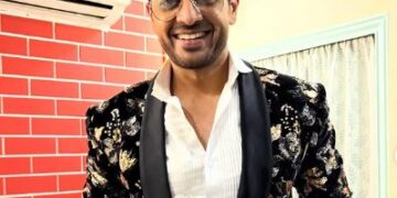 गौरव खन्ना की मां ने खोला दिल— पहले शो के खिलाफ थी, अब बेटे की जीत पर गर्व है, बोलीं “लोगों ने बहुत बातें बनाई थीं