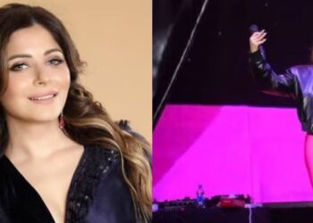 स्टेज पर गा रहीं कनिका कपूर के पास अचानक पहुंचा युवक, लाइव कंसर्ट में पैर पकड़कर किया हमला, सुरक्षा व्यवस्था पर सवाल