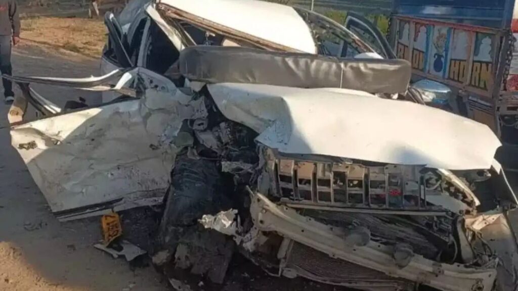 Indore road accident Umrikheda
