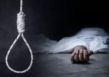 बेरोजगारी, कर्ज और डिप्रेशन, कालकाजी मास सुसाइड के पीछे की क्या क्या वजह!