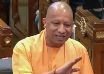 Supplementary Budget: योगी सरकार ने कौन कौन सी योजनाओं के लिए खोला खजाना, सप्लीमेंट्री  बजट में समाज कल्याण को प्राथमिकता