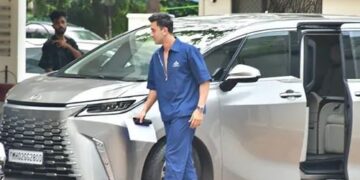 रणबीर कपूर की टीम पर आरोप, पैपराजी को बुलाकर बाद में दूर हटाया गया