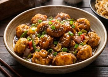 New Year 2026 सेलिब्रेशन के लिए चाहिए परफेक्ट इंडो-चाइनीज़ डिश? यह मशरूम मंचूरियन रेसिपी बना देगी आपकी पार्टी सुपरहिट