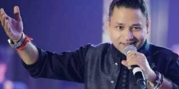 ग्वालियर में कैलाश खेर का लाइव शो अचानक रुका, भीड़ हुई बेकाबू, बैरिकेड्स टूटे, सिंगर बोले– जानवरों जैसा व्यवहार मत कीजिए