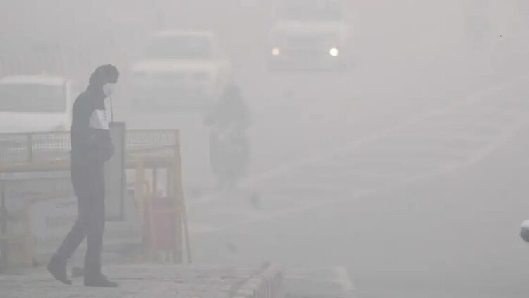 UP Weather Cold and Dense Fog Alert