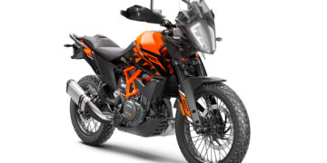 KTM 390 एडवेंचर R की भारत में लॉन्च की तैयारी, देखें डिटेल्स