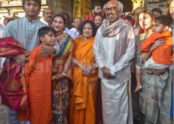 सुपरस्टार रजनीकांत 75वें जन्मदिन के अगले दिन परिवार संग तिरुपति मंदिर पहुंचे, फैंस की भीड़ हुई बेकाबू