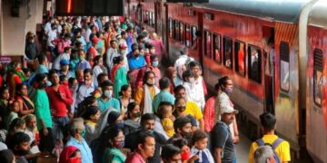 ट्रेन यात्रा आज से महंगी: 500 किमी नॉन-AC में ₹10 अतिरिक्त देना होगा