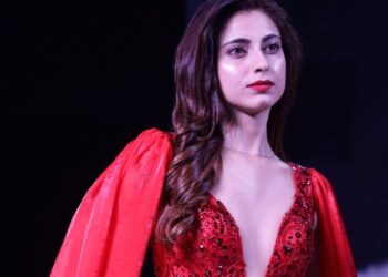 Bigg Boss 19: गौरव खन्ना की जीत पर फरहाना भट्ट ने कहा वह विनर बनने लायक नहीं थे, सोशल मीडिया पर हुई बहस