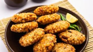 घर पर बनाएँ हेल्दी और स्वादिष्ट साबूदाना टिक्की, 15 मिनट में तैयार, हल्की, क्रिस्पी और हर उम्र के लिए पसंदीदा