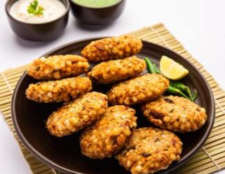 घर पर बनाएँ हेल्दी और स्वादिष्ट साबूदाना टिक्की, 15 मिनट में तैयार, हल्की, क्रिस्पी और हर उम्र के लिए पसंदीदा