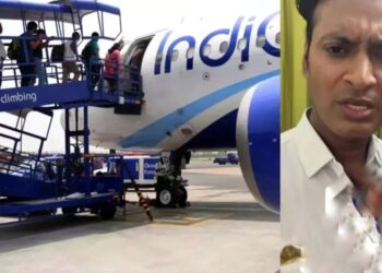 Indigo Crisis: DGCA ने इंडिगो को नोटिस भेजा, यात्रियों को बढ़ी टिकट कीमतों और अव्यवस्था से उठानी पड़ी भारी परेशानी