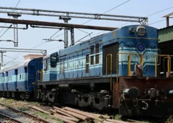 Loco Pilot Demands: इंडिगो संकट के बीच अब रेलवे के लोको पायलटों ने कर दी कौन सी मांगें, रेलवे के लिए नई चुनौती,