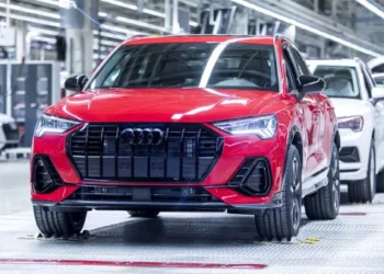 भारत में पहली बार दिखाई दी ऑडी Q3 थर्ड-जेन, लॉन्च का इंतजार जारी