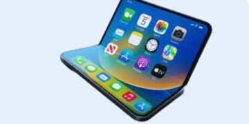 Foldable iPhone: क्या बदल जायेगा टेक वर्ल्ड, स्मार्टफोन की दुनिया में होगा बड़ा बदलाओं , किस फोन लेकर बढ़ी हलचल