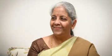 New Tax Regime: इनकम टैक्स सिस्टम को सरल बनाने की ओर सरकार के बढ़े कदम, क्या मिडिल क्लास को मिल सकता है कोई बड़ा फायदा