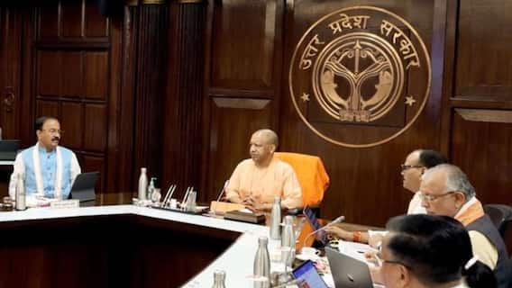 cashless treatment for teachers