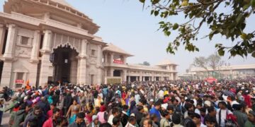 Spiritual Tourism Boom:नव्य-भव्य तीर्थस्थलों से बदली तस्वीर,बेहतर सुविधाओं और बढ़ती आस्था से तीर्थाटन बना लोगों की पहली पसंद