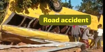 Balrampur school bus accident