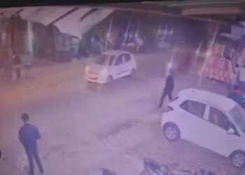 Drunk driving car crash in Etah