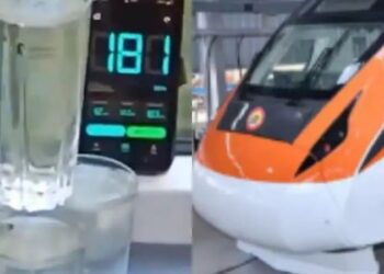 vande bharat sleeper train trial