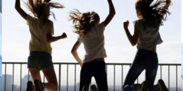 गाजियाबाद में तीन नाबालिग बहनों की मौत से हिला इलाका, जांच में जुटी पुलिस, क्या सुसाइड नोट और मोबाइल डेटा से खुलेंगे राज