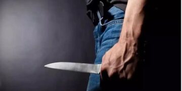 Crimes in Delhi: पटपड़गंज में युवक की चाकू मारकर नाबालिगों द्वारा हत्या और पिता पर बेटी से दुष्कर्म का आरोप