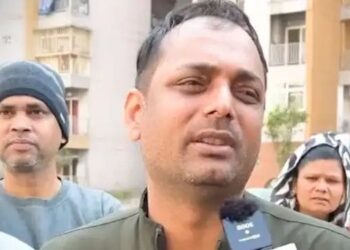 Three Sisters sucide Case: तीन बहनों की  मौत बनी संदिग्ध, आए कौन से नए दावे, परिवार, सोसाइटी और पुलिस जांच में बढ़ी रहस्य की परतें