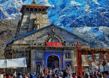 Kedarnath Heli Booking:बाबा केदार के भक्तों को तोहफा,इस बार सस्ता हुआ हेलीकॉप्टर का सफर…