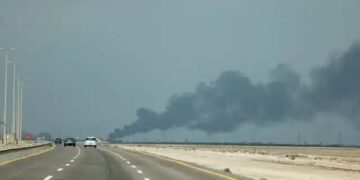 Rising Tensions: ड्रोन और मिसाइल हमलों के बीच दूतावास खाली, अमेरिकी नागरिकों को तुरंत लौटने की सलाह