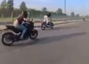 Bike accedent: लाइक और व्यू के चक्कर में रफ्तार का खतरनाक खेल बना जानलेवा, हादसे में छात्र की दर्दनाक मौत