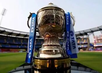 IPL New Rule 2026: 10 ओवर के बाद कैसे बदलेगा खेल का रोमांच,नए सीजन में लागू होगा कौन सा नया नियम