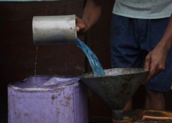 Kerosene distribution: पेट्रोल डीज़ल की क़िल्लत के बीच में क्या केरोसिन से मिलेगी राहत, जानिए क्या है सरकार के नए निर्देश