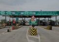 Highway Toll Alert: इन टोल प्लाज़ा पर बदल गए रेट, घर से निकलने से पहले जान लें कौन कौन लिस्ट में शामिल