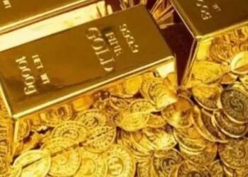Gold Price Crash: सुरक्षित निवेश माने जाने वाला सोना बना जोखिम, इतिहास जैसी गिरावट से बाजार में हलचल