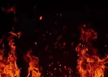Fire Incident: लखनऊ अपार्टमेंट में शॉर्ट सर्किट से लगी आग, दमकल की तत्परता से छह लोगों का परिवार बाल-बाल बचा