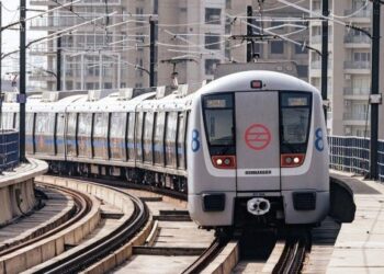 Delhi Metro Update: इस लाइन की टाइमिंग बदली, यात्रा से पहले देखें नया शेड्यूल