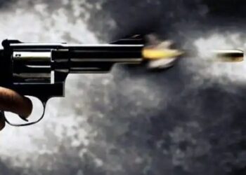 गाजियाबाद में युवक पर ताबड़तोड़ फायरिंग, पांच गोलियां लगने के बाद भी खुद अस्पताल पहुंचा, पुलिस जांच तेज