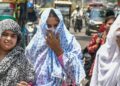 Heatwave Alert: भीषण गर्मी और लू का कहर जारी,कई शहरों में पारा रिकॉर्ड स्तर पर, क्या जल्द ही बदलेगा मौसम